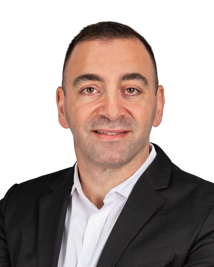 Portrait of Dr Saade Saade, dentist